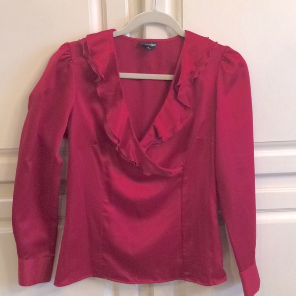 Gorgeous East 5th red blouse.  Size S - Picture 1 of 8